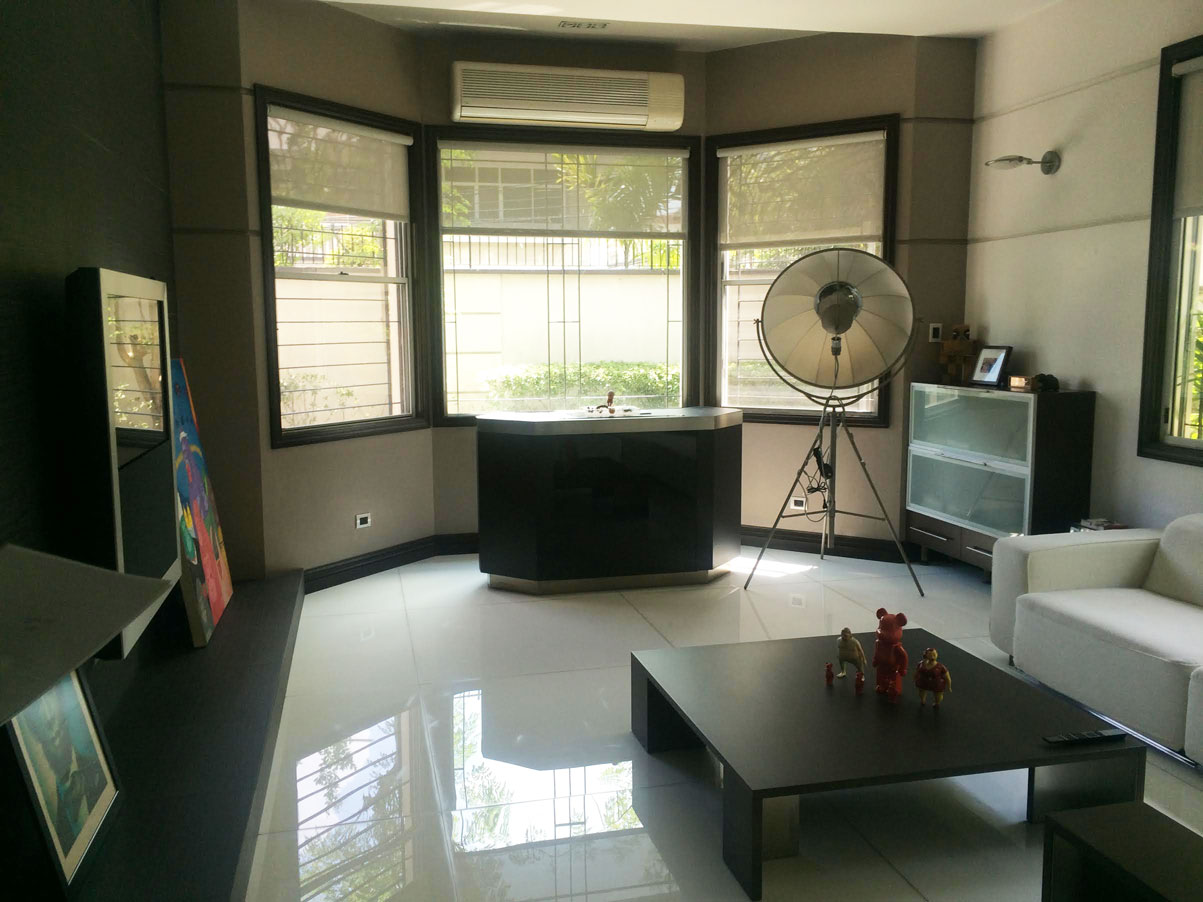 Living room before | Courtesy of CRL Designs