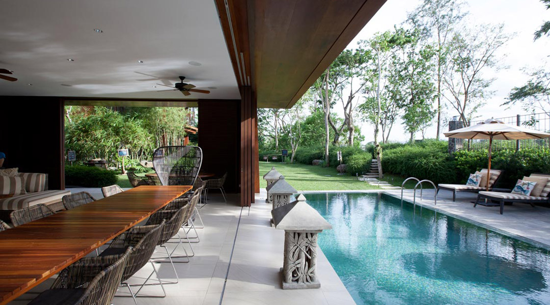 Villa Marina dining-pool