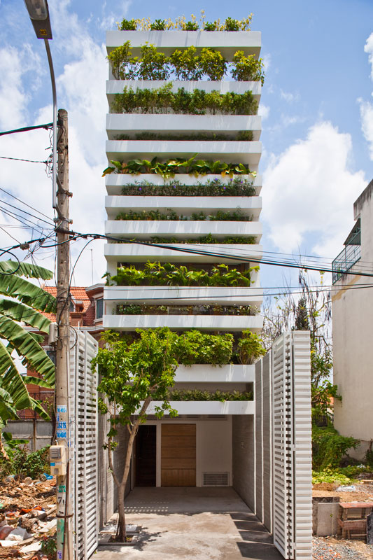 VTN Architects plants Stacking Green