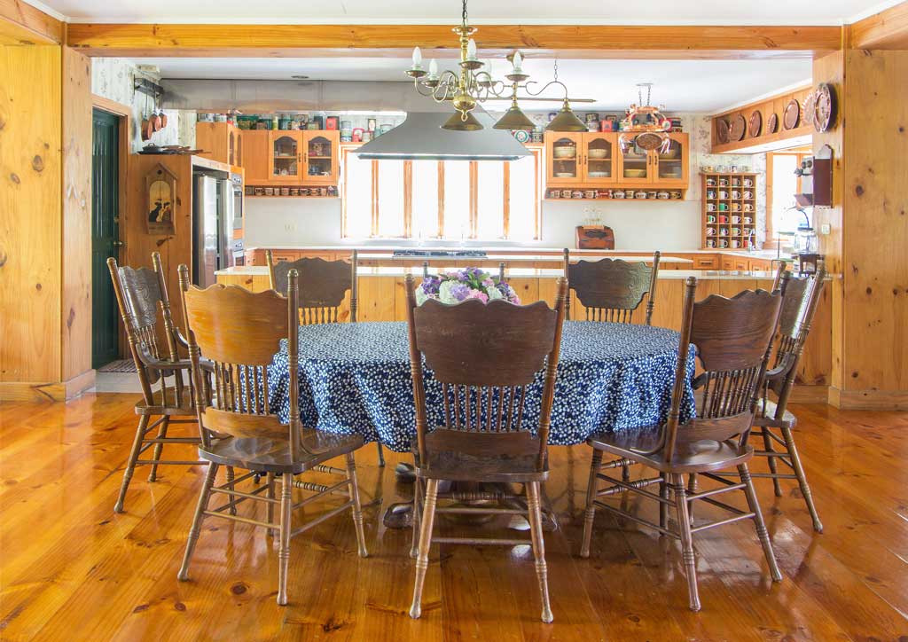 Cozy Country Home, Mom & tina's, interior design philippines, myhome magazine