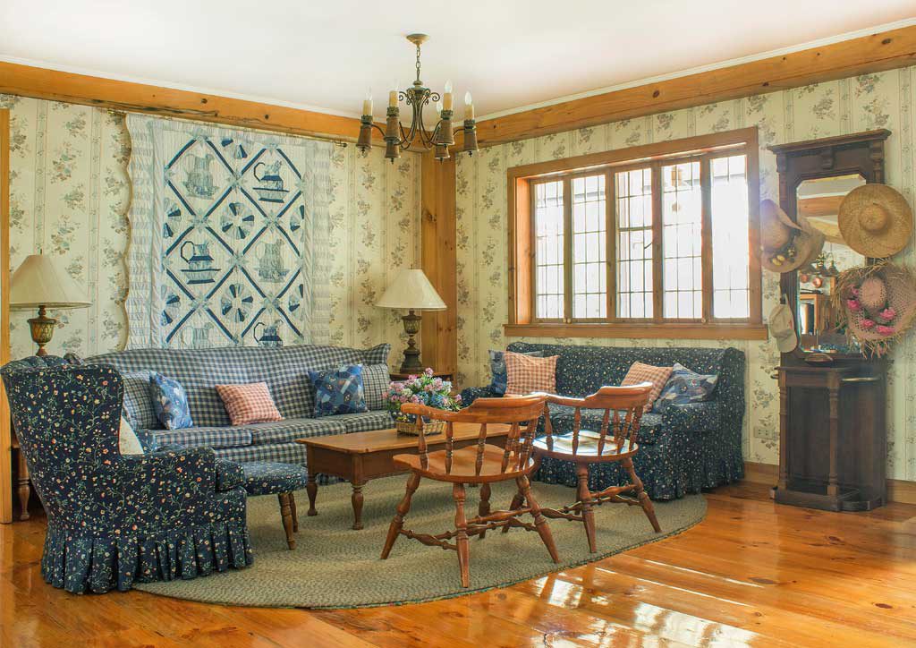 Cozy Country Home, Mom & tina's, interior design philippines, myhome magazine