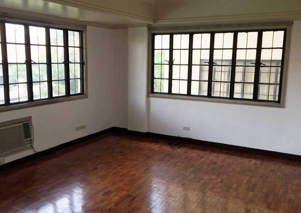 William Brothers Manila,Mid-Century house