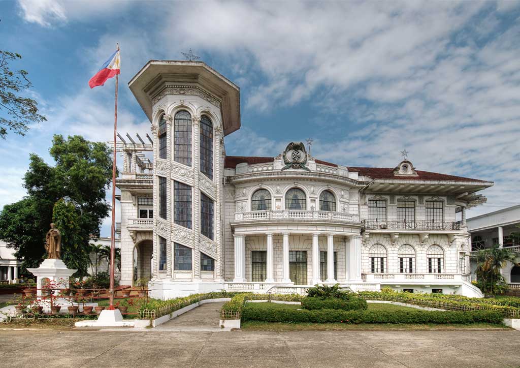 bluprint-architecture-heritage-angelicum-school-iloilo