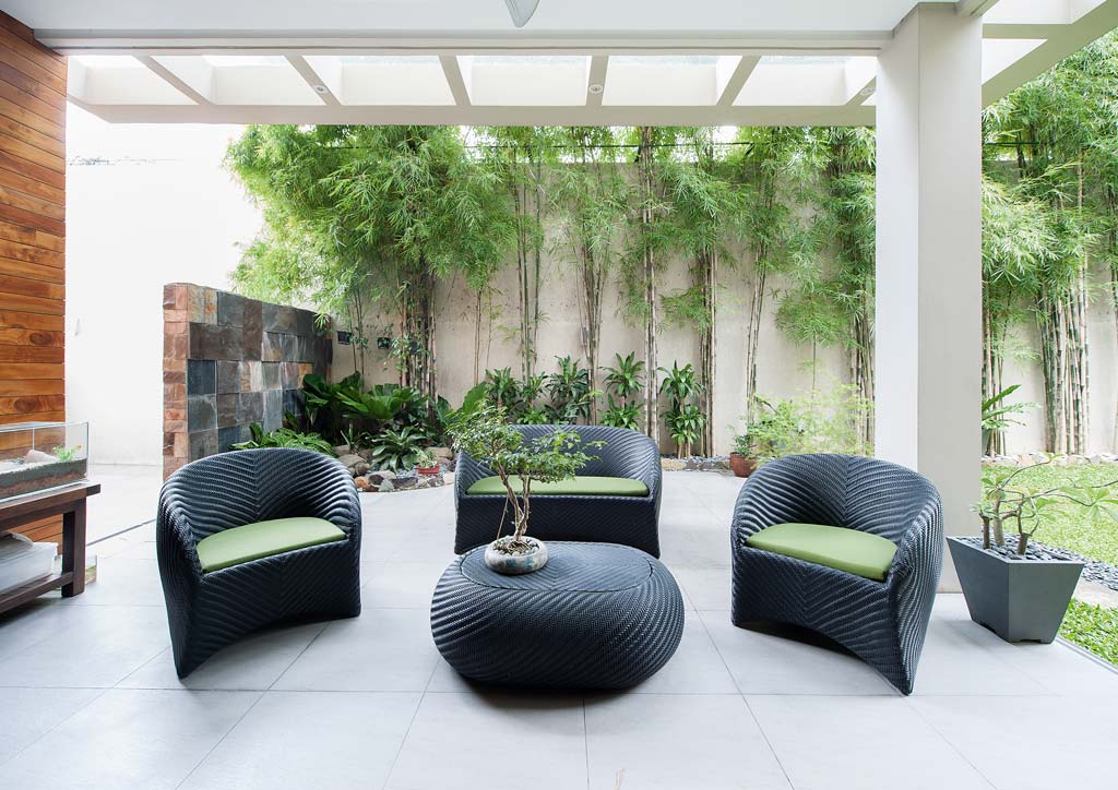 contemporary house, lanai