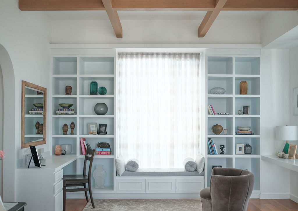 condoliving Filipino Spanish Style Penthouse