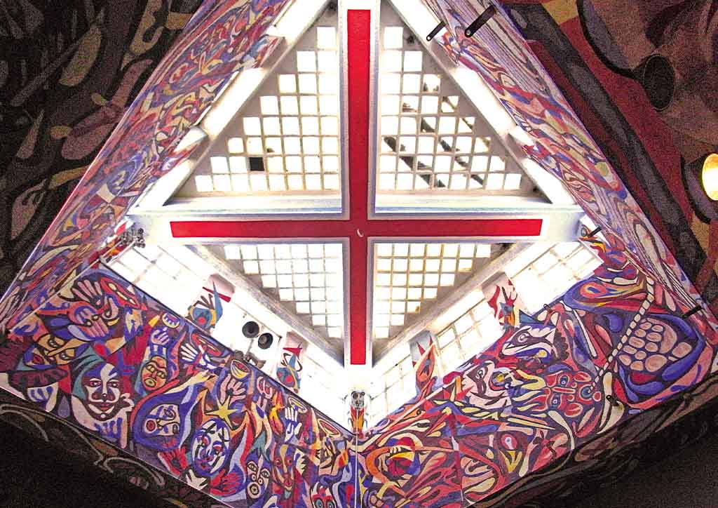 BluPrint Architecture Church of the Angry Christ Visita Iglesia