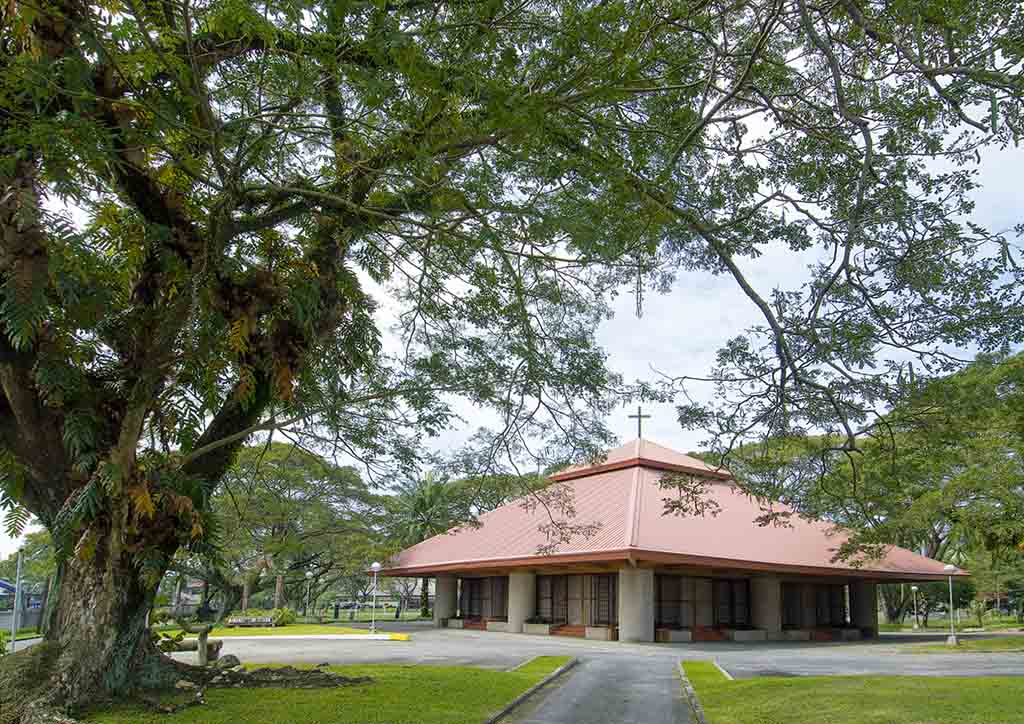 BluPrint Architecture Visita Iglesia Virgen Sang Barangay Chapel