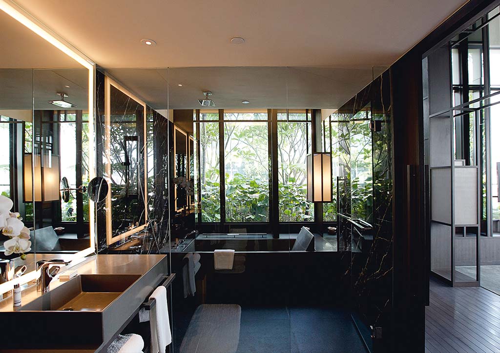 BluPrint Architeture ParkRoyal on Pickering WOHA