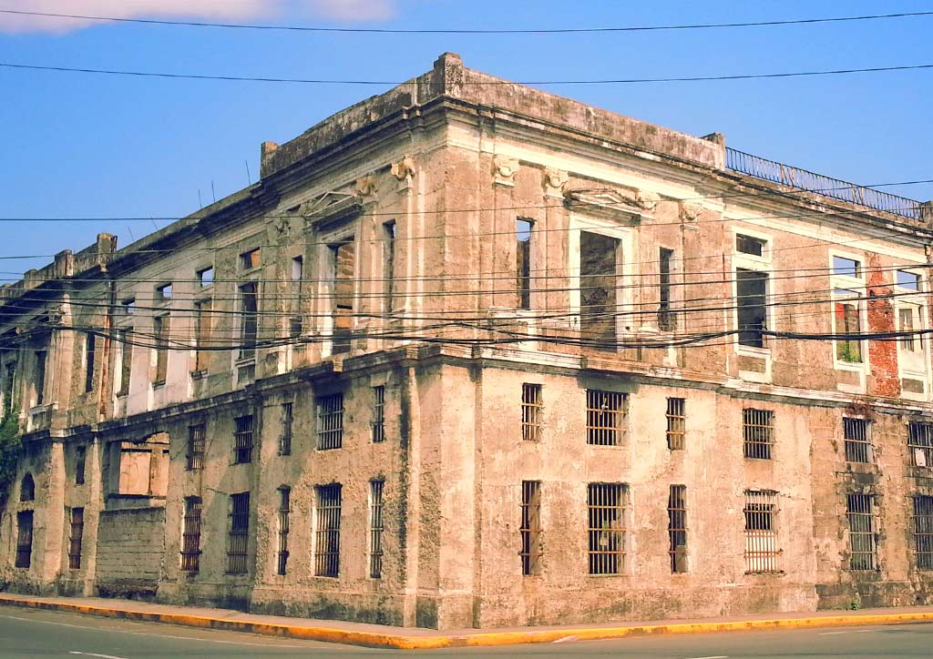 Aduana Halloween tour