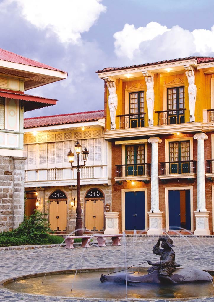 Las Casas - bronze sculpture