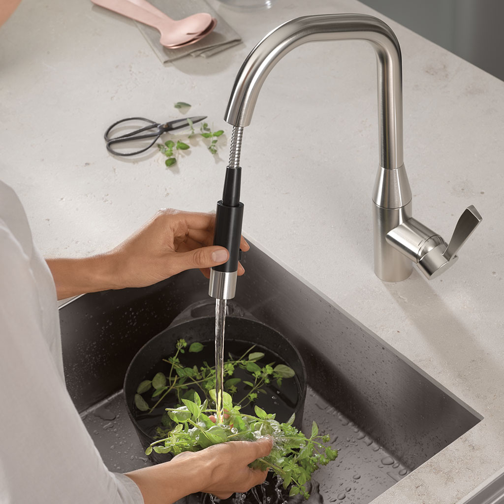 The Dornbracht SYNC faucet is dynamic in form and function.