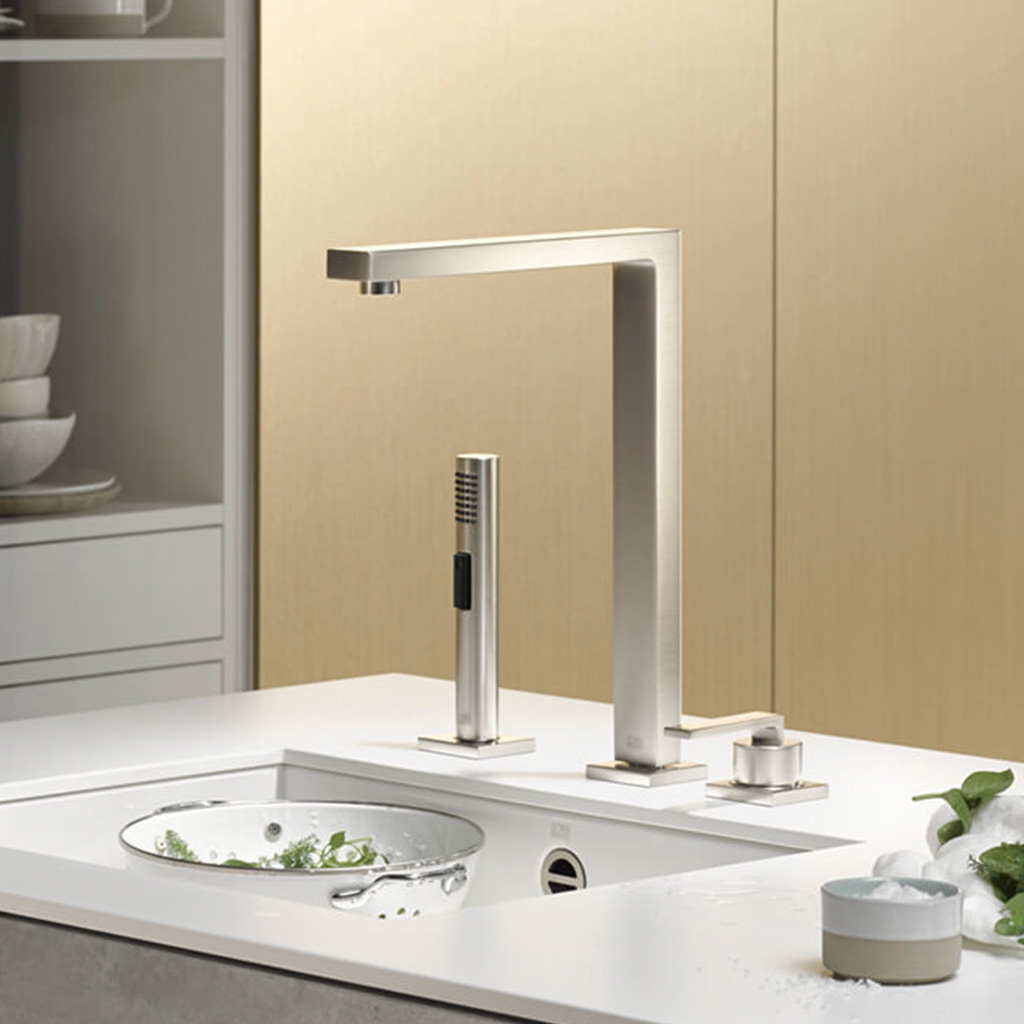 Perfect for modern, sophisticated kitchens, the Dornbracht LOT faucet highlights performance and aesthetics.