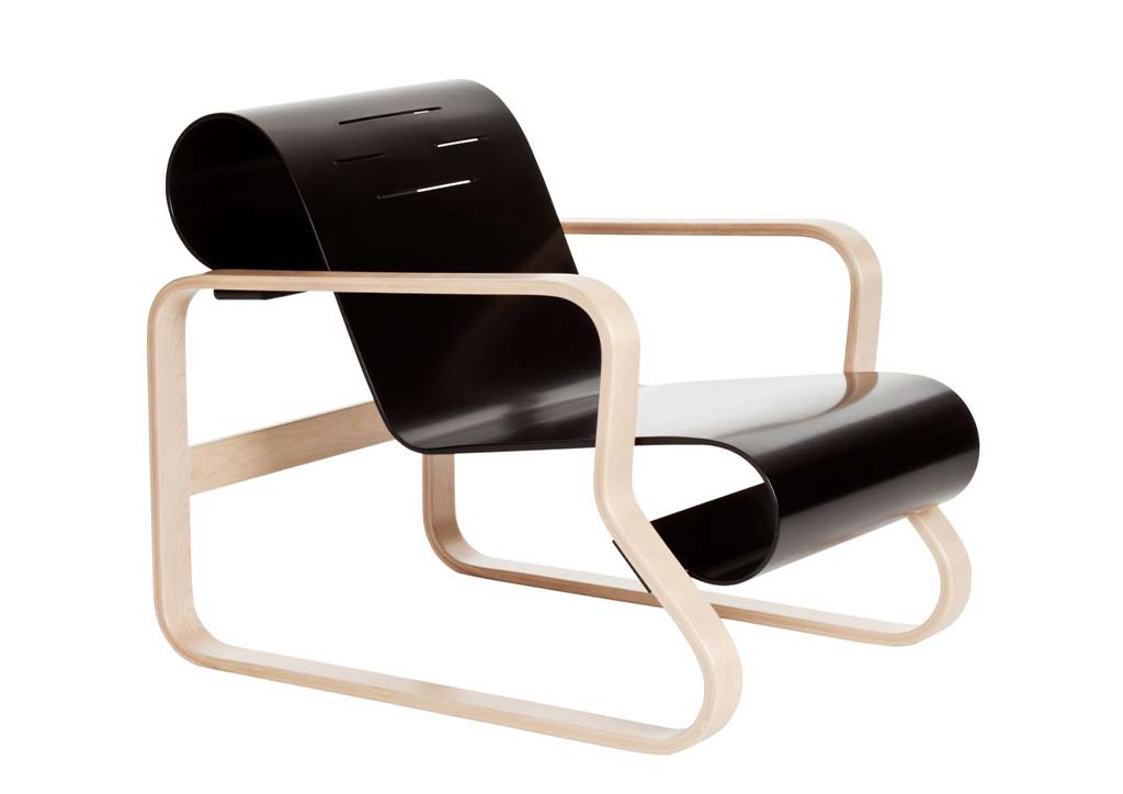 7 Must-Have Iconic Chairs you need to know