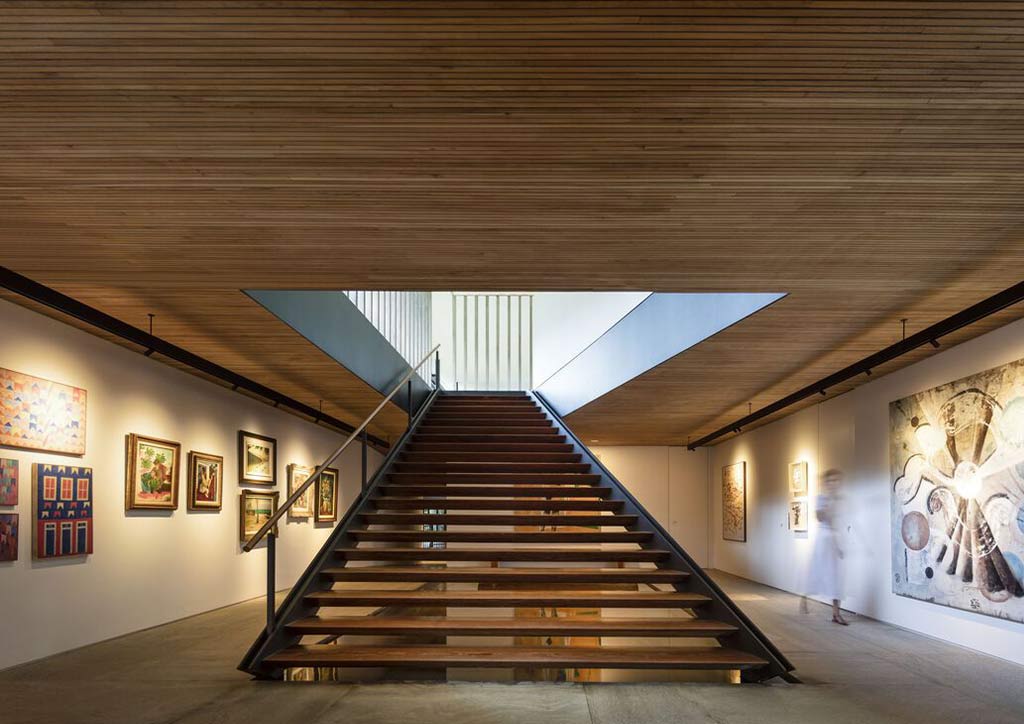 Asa House by Bernardes Arquitetura