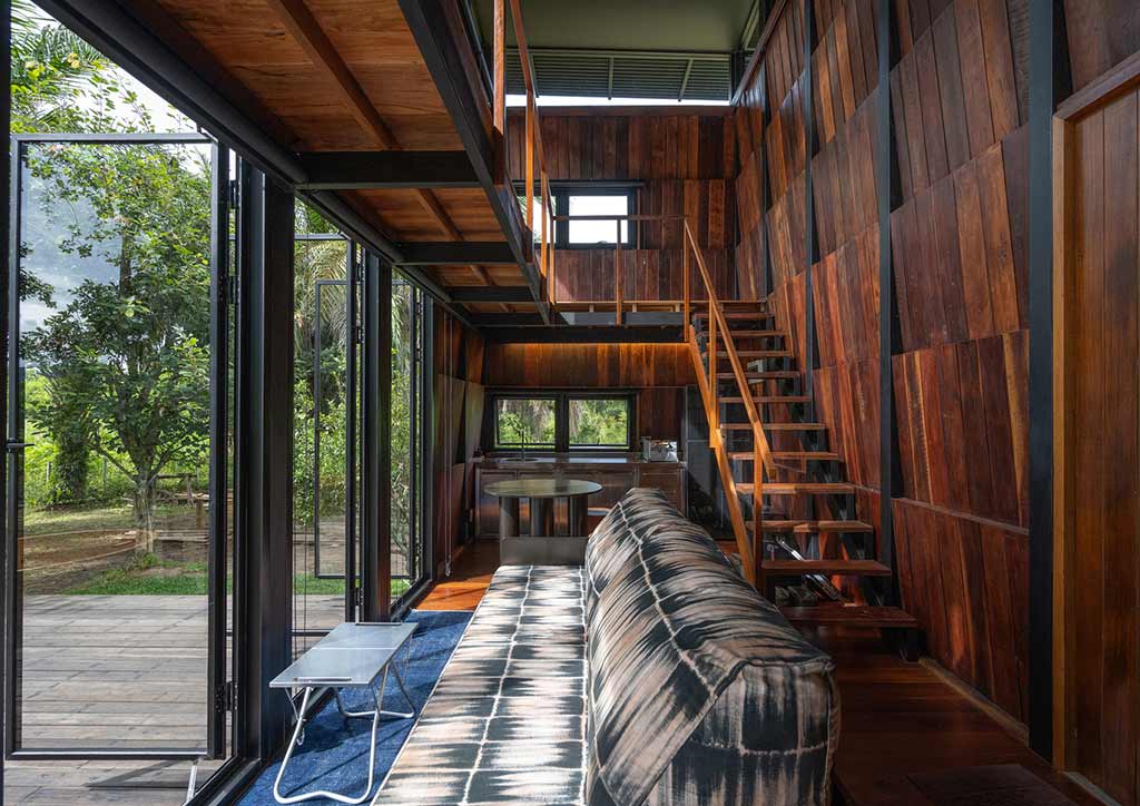 How to Mix Different Wood Finishes: A Beginner’s Guide.