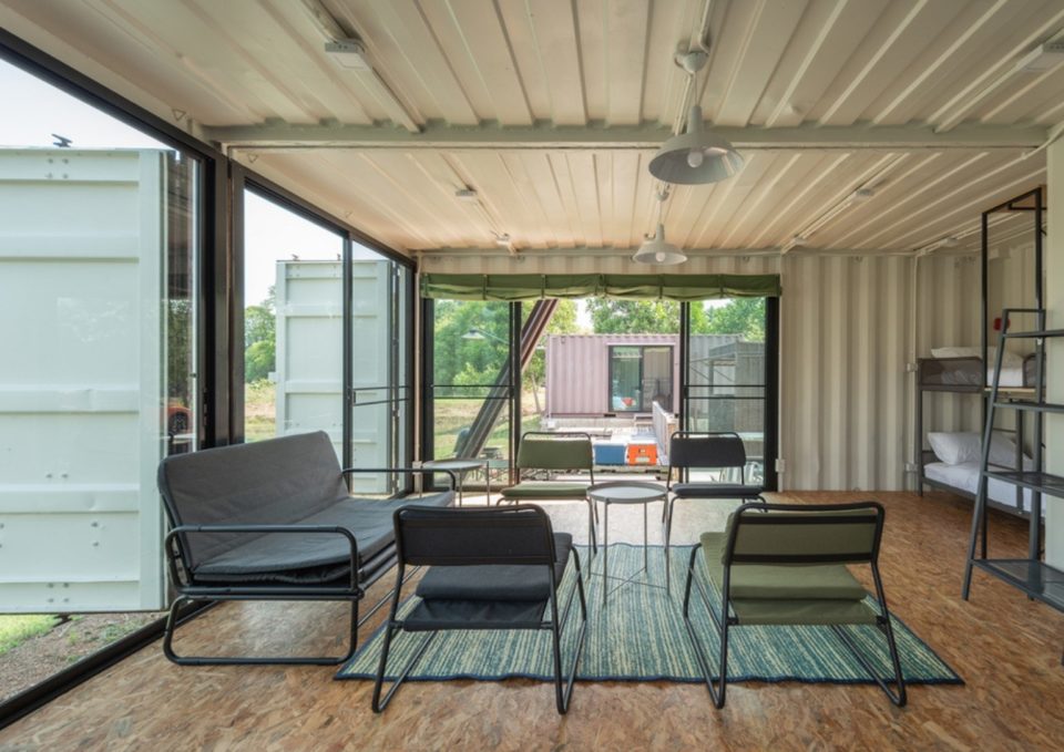 BP 2022 In-Article Photo (Container Cabin OOST Kampville) (6) - BluPrint