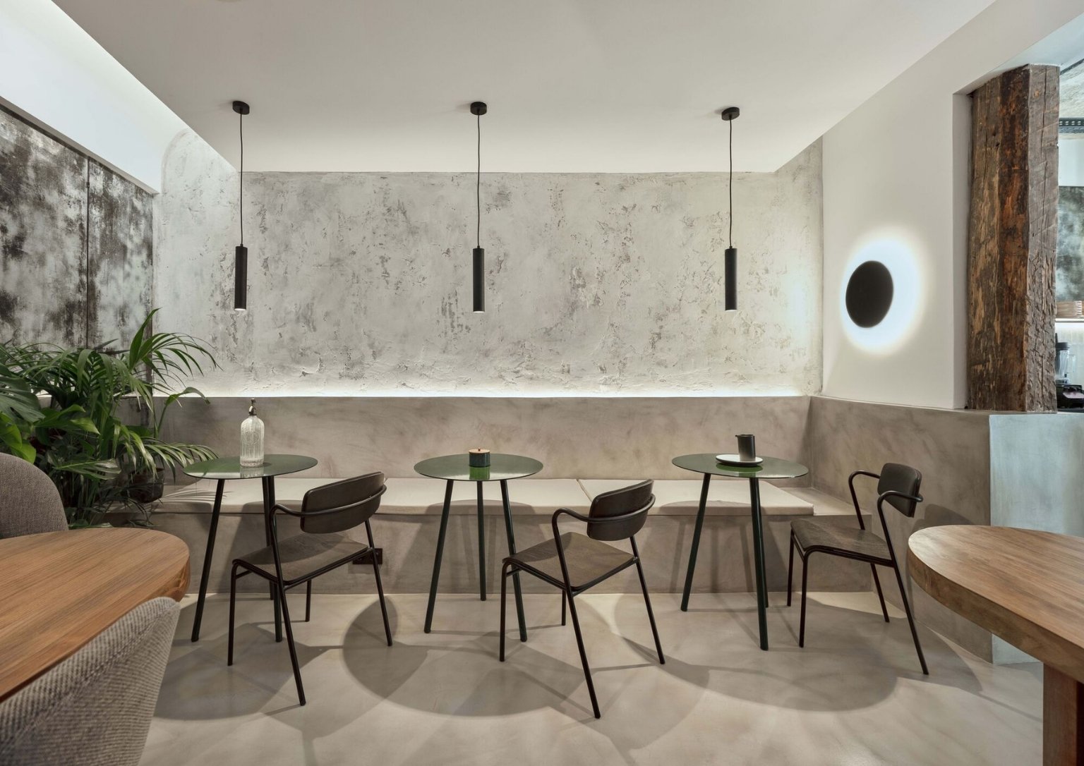 BP 2022 In - Article photo (Osom cafeteria) - BluPrint