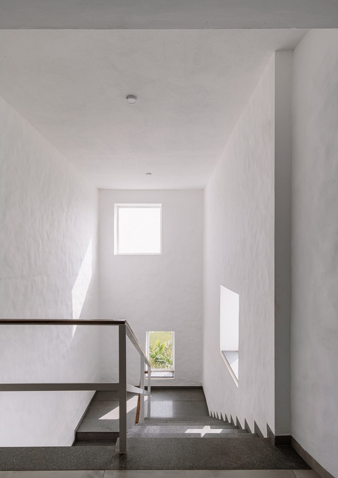 BP 2022 In - Article photo (Weekend house_portrait) - BluPrint