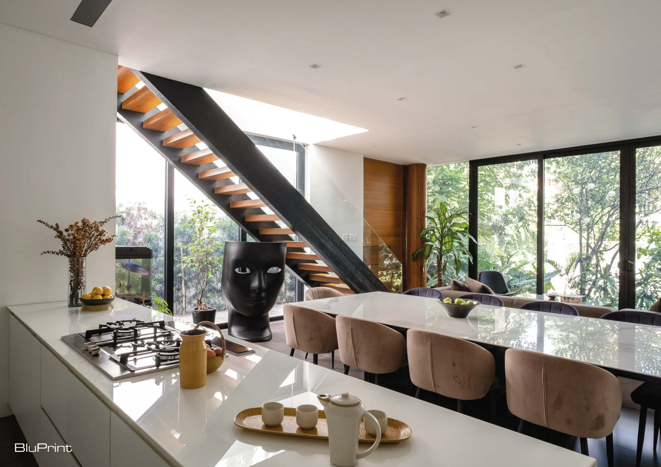 Time-Saving Home Organization Hacks for a Streamlined Indoor Life.