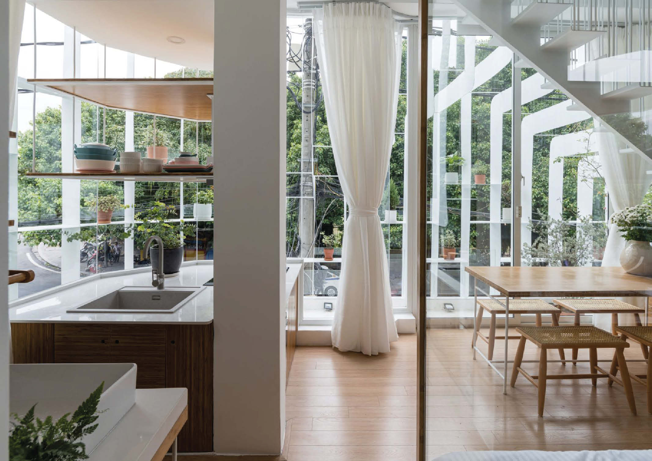 BP 2022 - In Article (Landscape) - Tiam Coffee shop8 - BluPrint