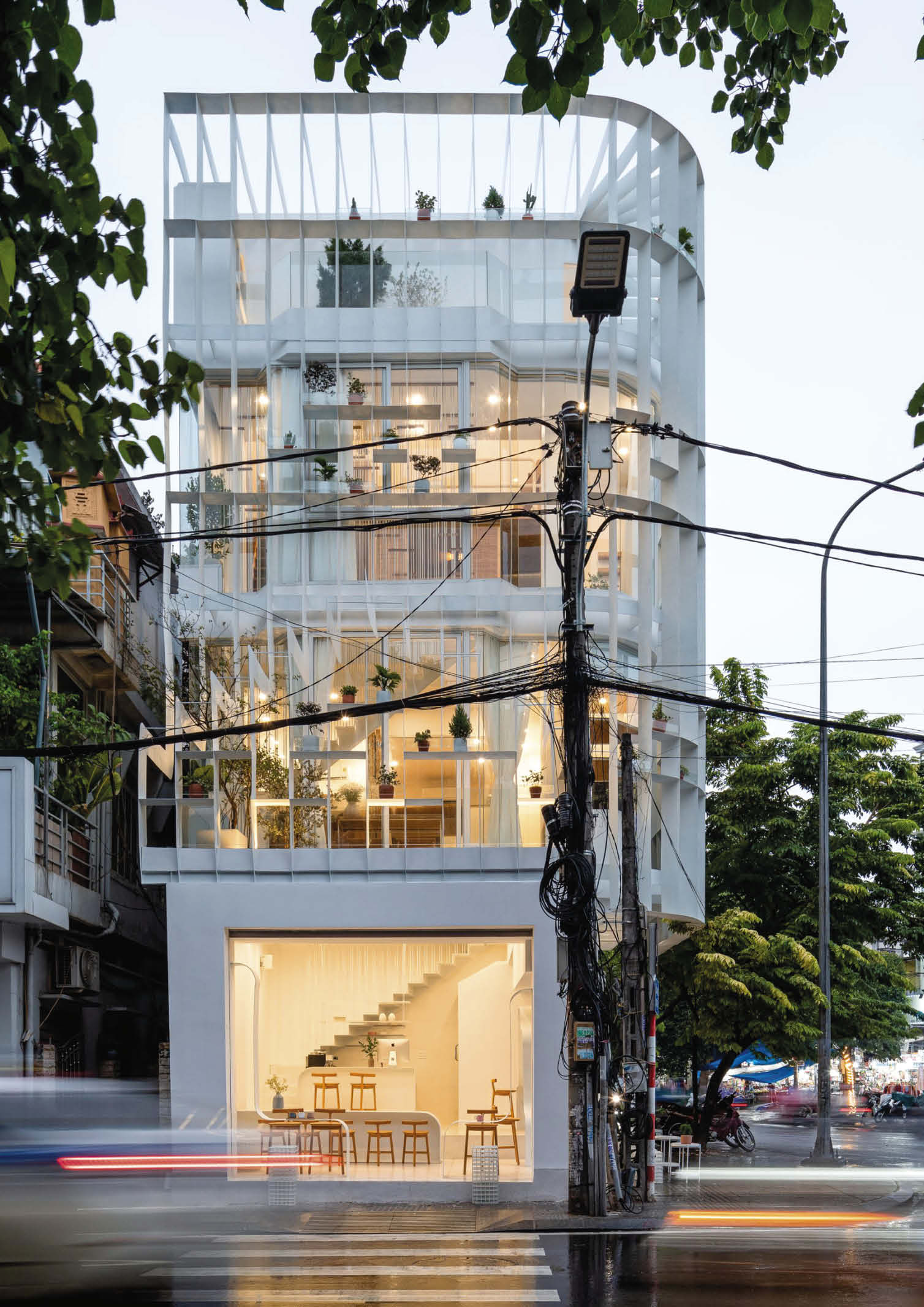 BP 2022 - In Article (Portrait) - Tiam coffee shop5 - BluPrint