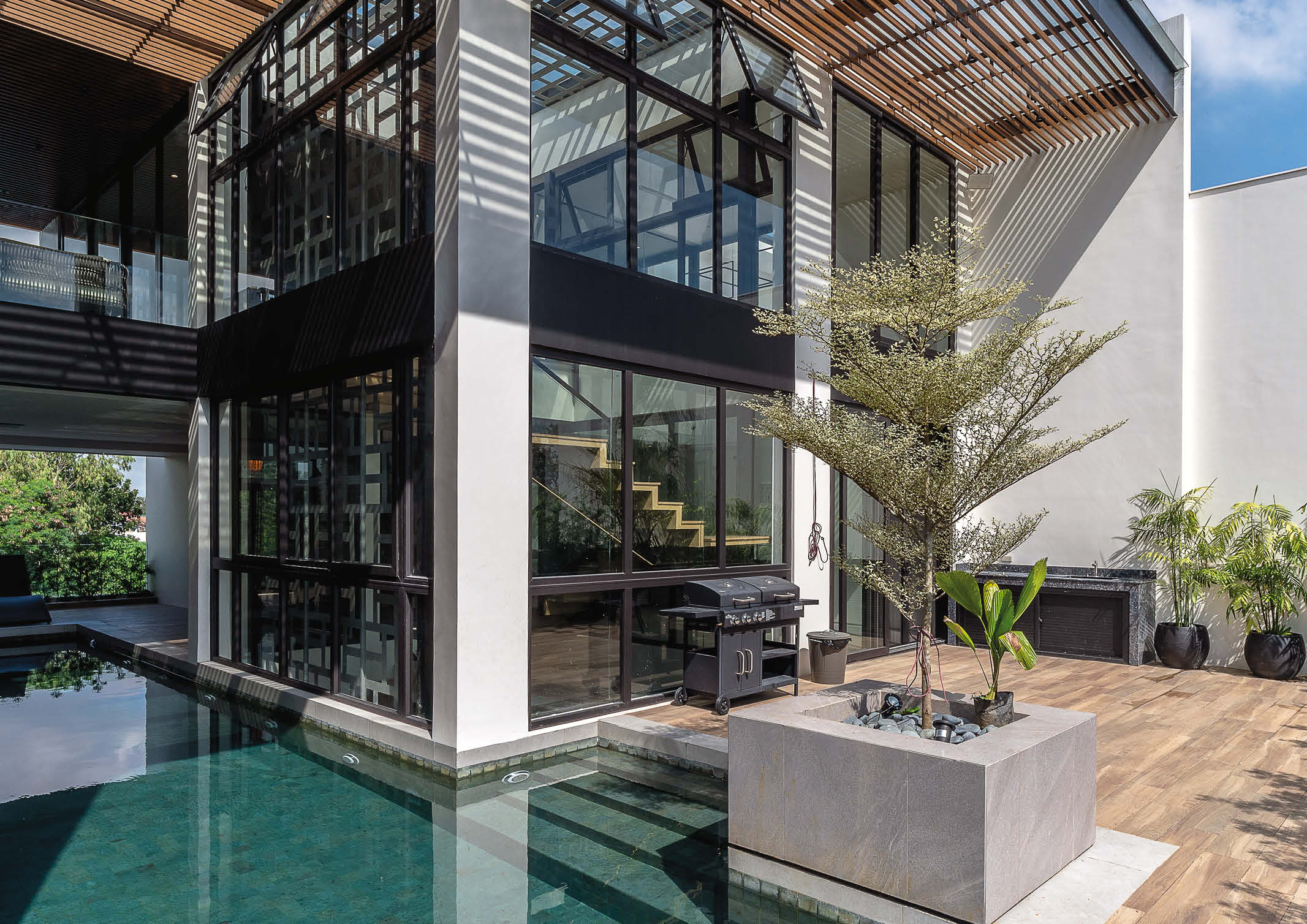 Poolside of the House of M, Courtyard House In Quezon city