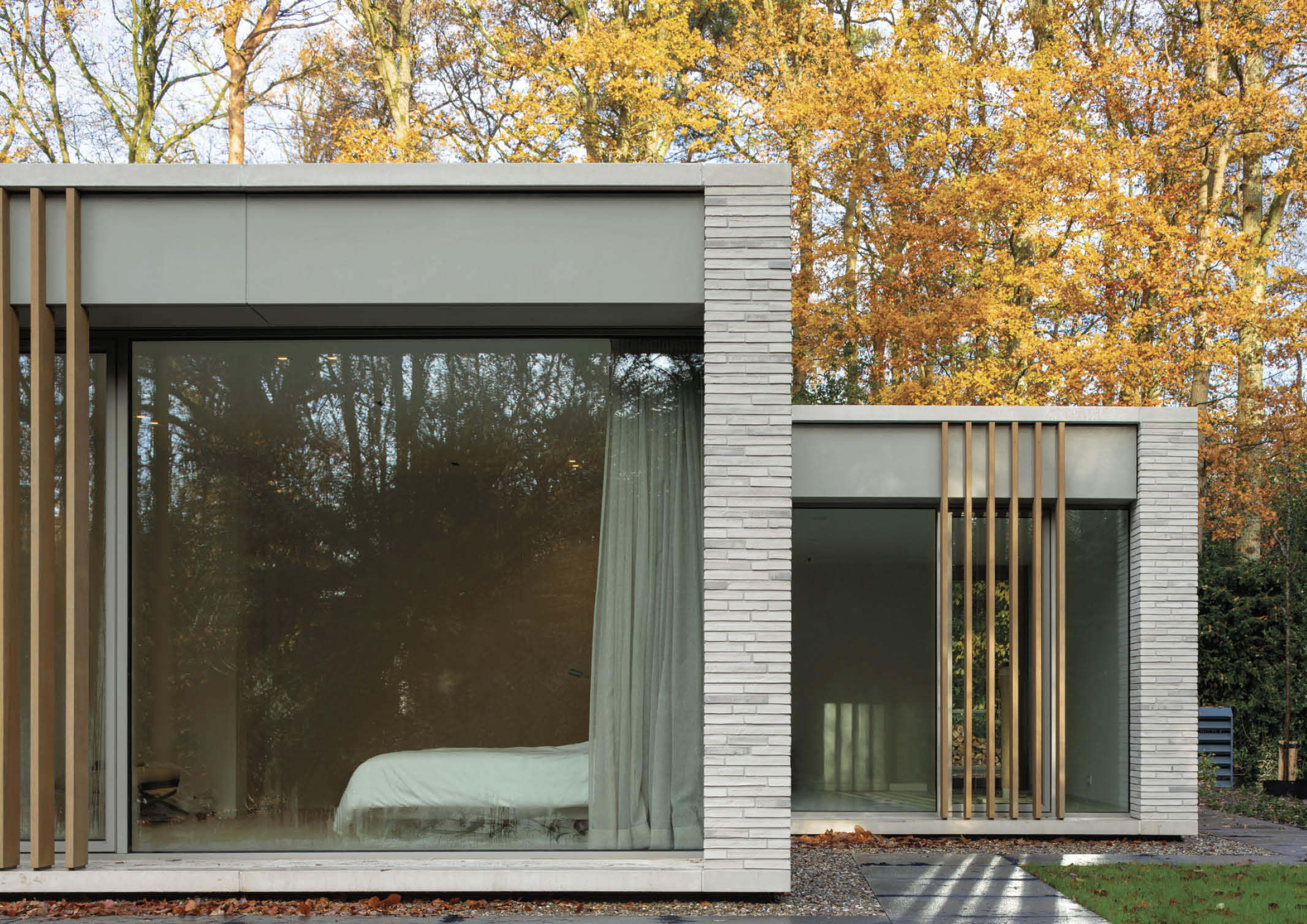 Contemporary Bungalow by Engel Architecten