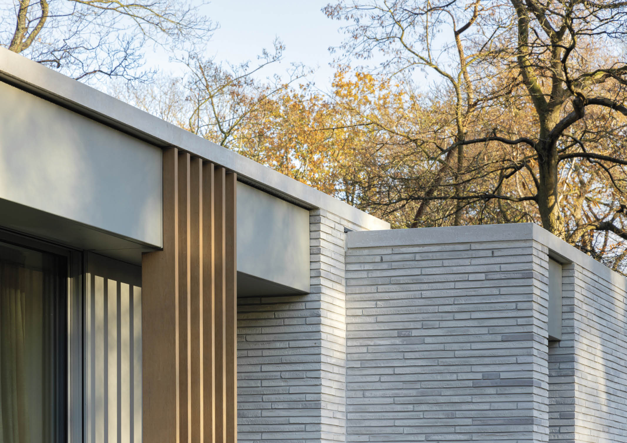 Contemporary Bungalow by Engel Architecten