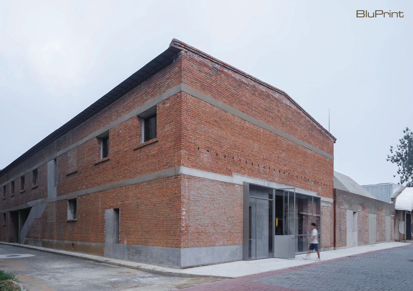 BP 2022 - In Article (Landscape) - Neri & Hu Concept store3 - BluPrint