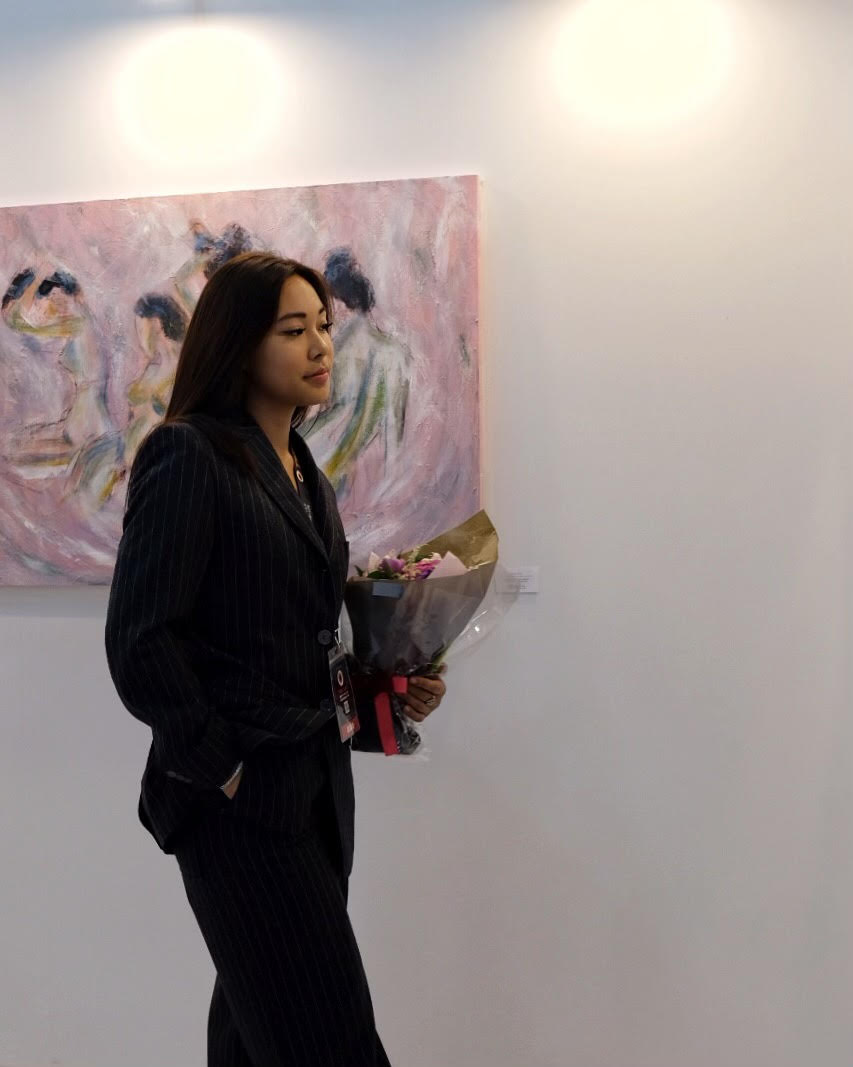 Kim Cruz at Tokyo Tower Art Fair