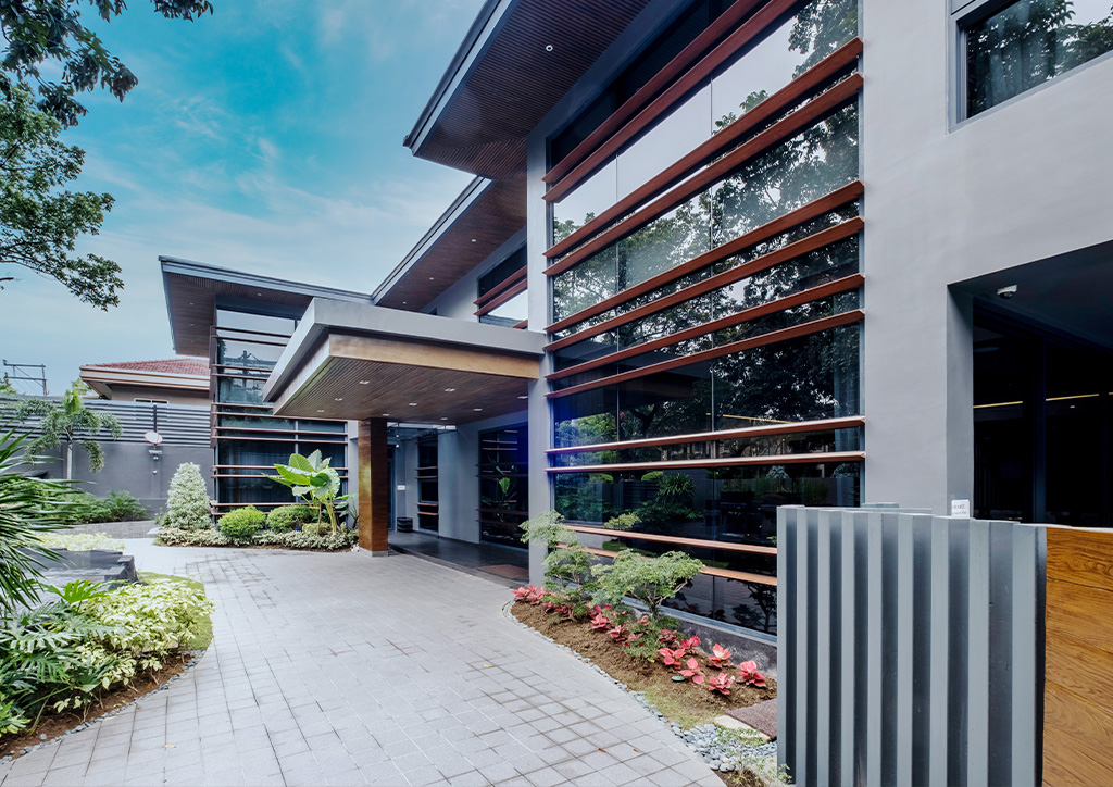 Royal Pineda and Norman Agleron design principles architecture