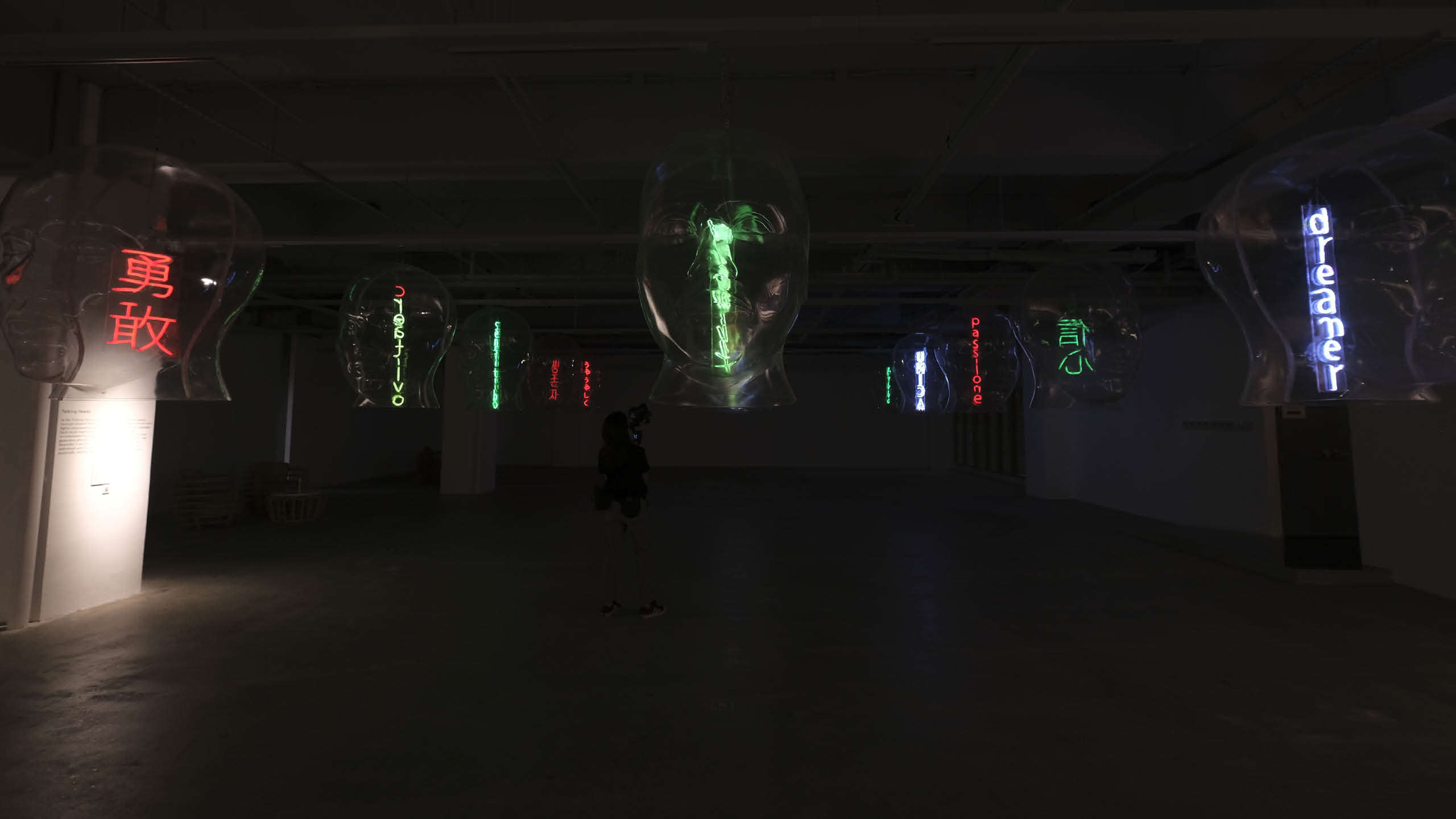 Jefrë's "Talking Heads" exhibit at the Metropolitan Art Museum Manila