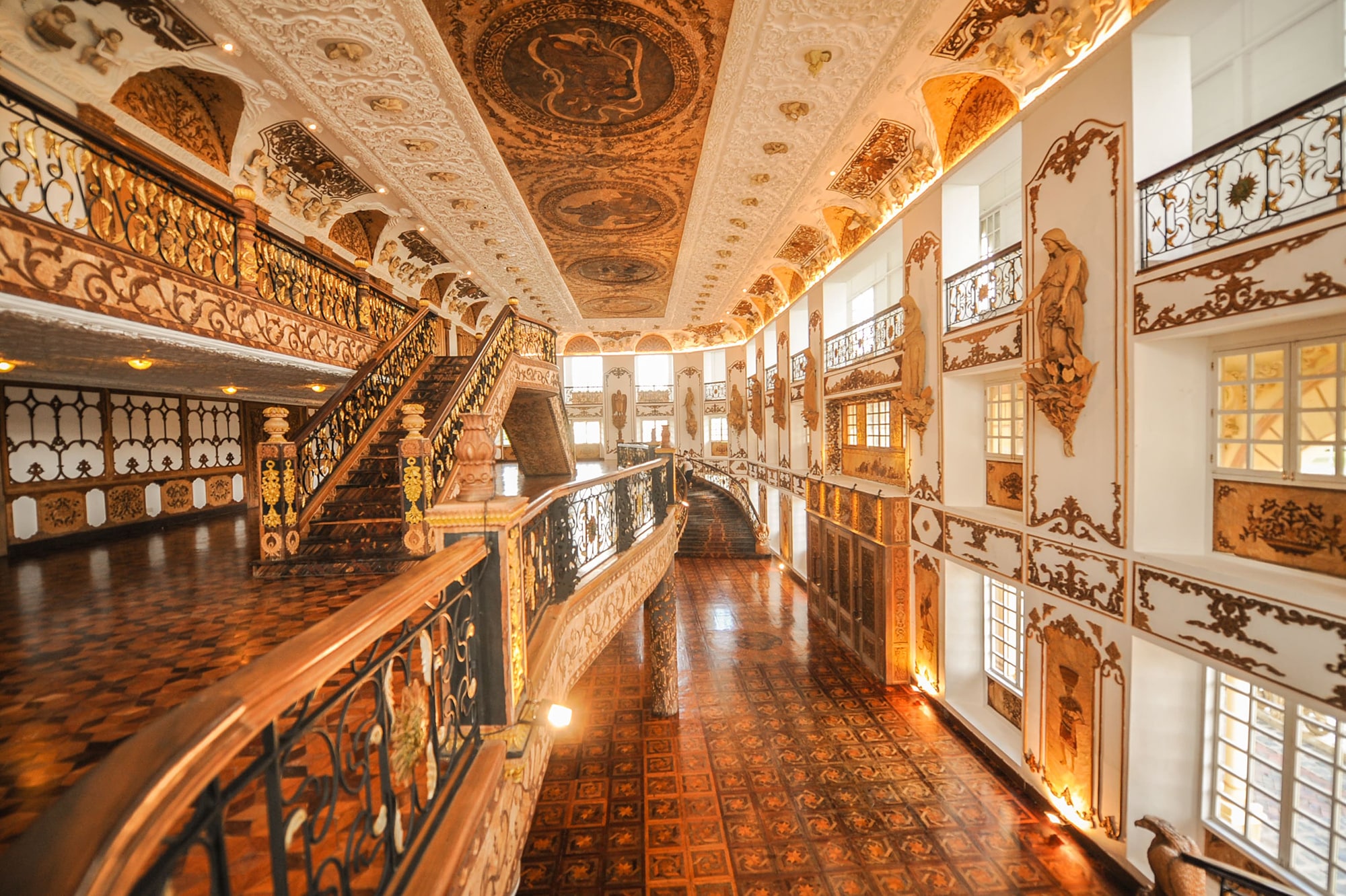hotel de Oriente Las Casas