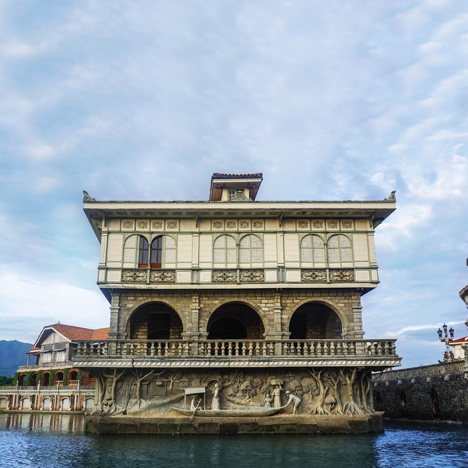 Las Casas Filipinas de Acuzar