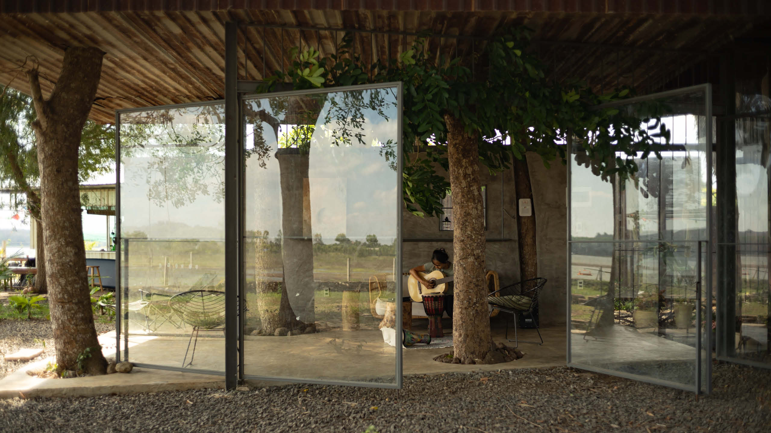 tree house by the lake h2 architects