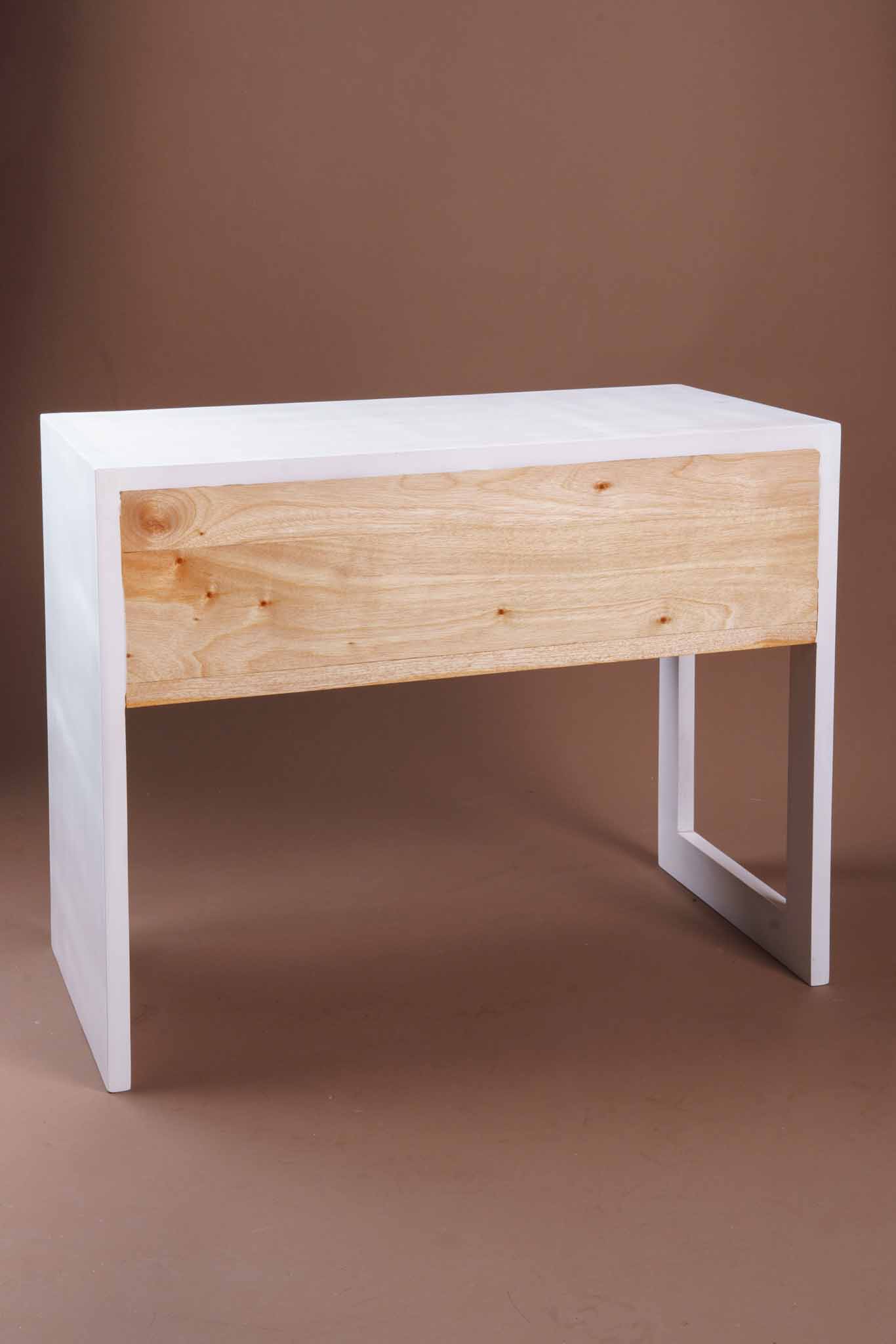 Side table by SustainablyMade by MARSSE - BluPrint