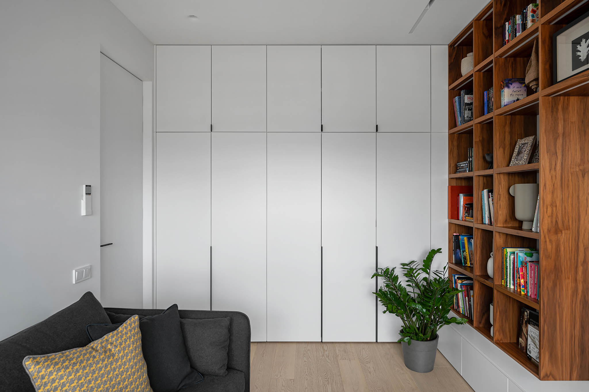 bedroom Closet 