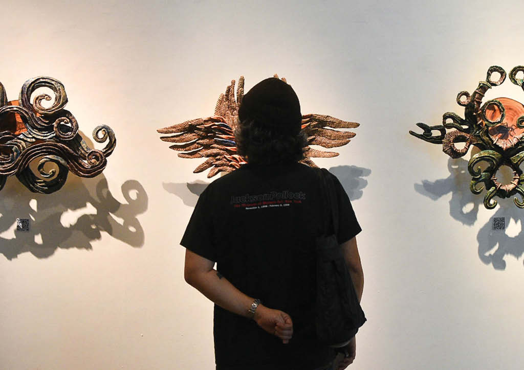 Carl Loquias’ biomorphic sculptures. Photo by Patrick de Veyra