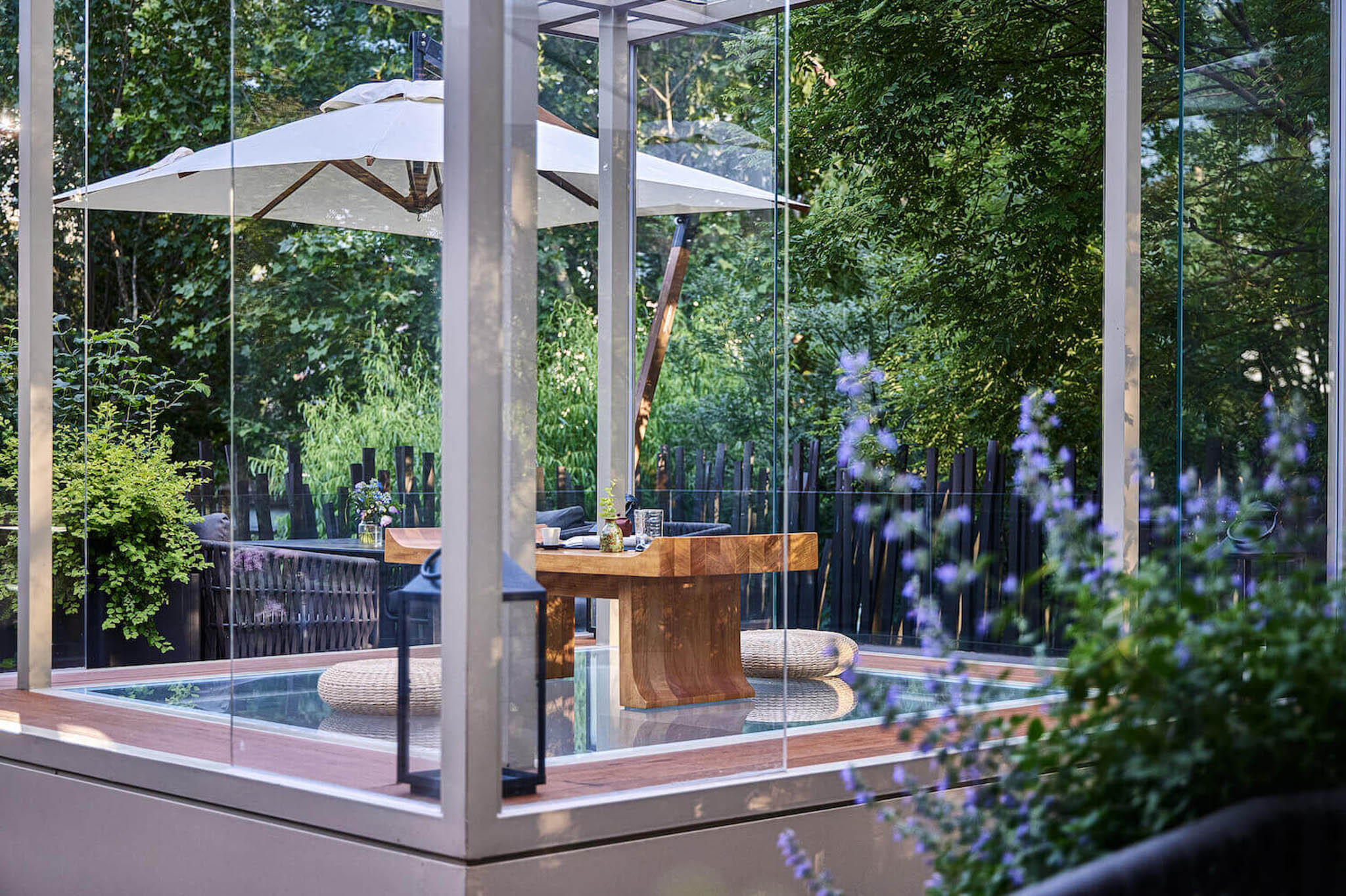 Blue Lake-Lakeside Teahouse by Yi+Mu Design Office