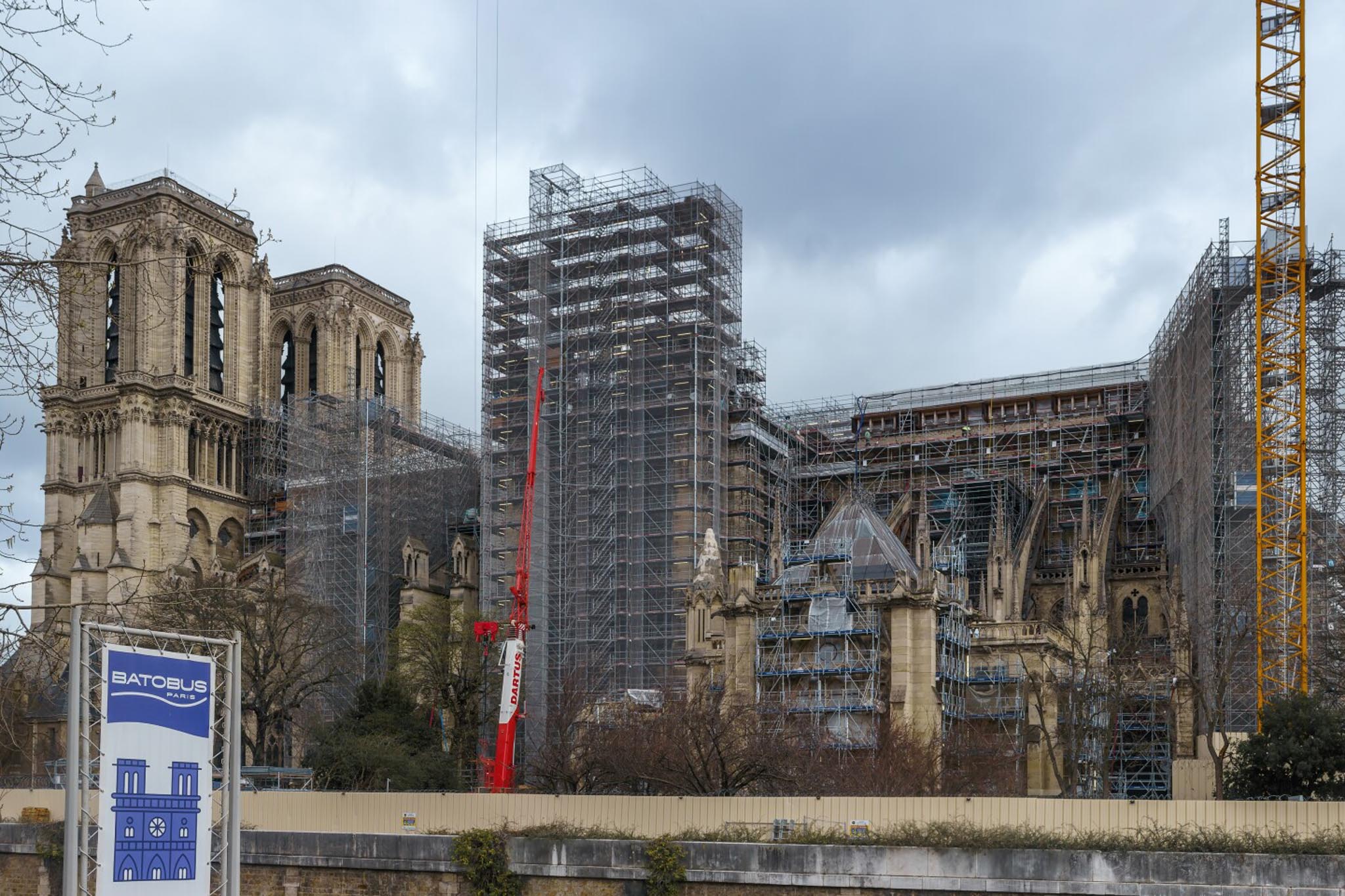 notre dame_ O.Kemppainen_Shutterstock - BluPrint