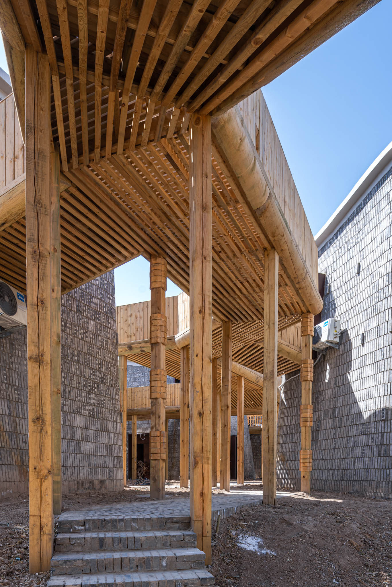 The Grotto Retreat bridge details