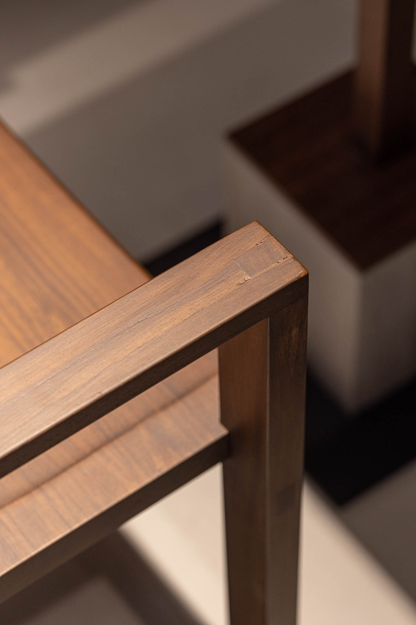 Omotesando Koffee chair details