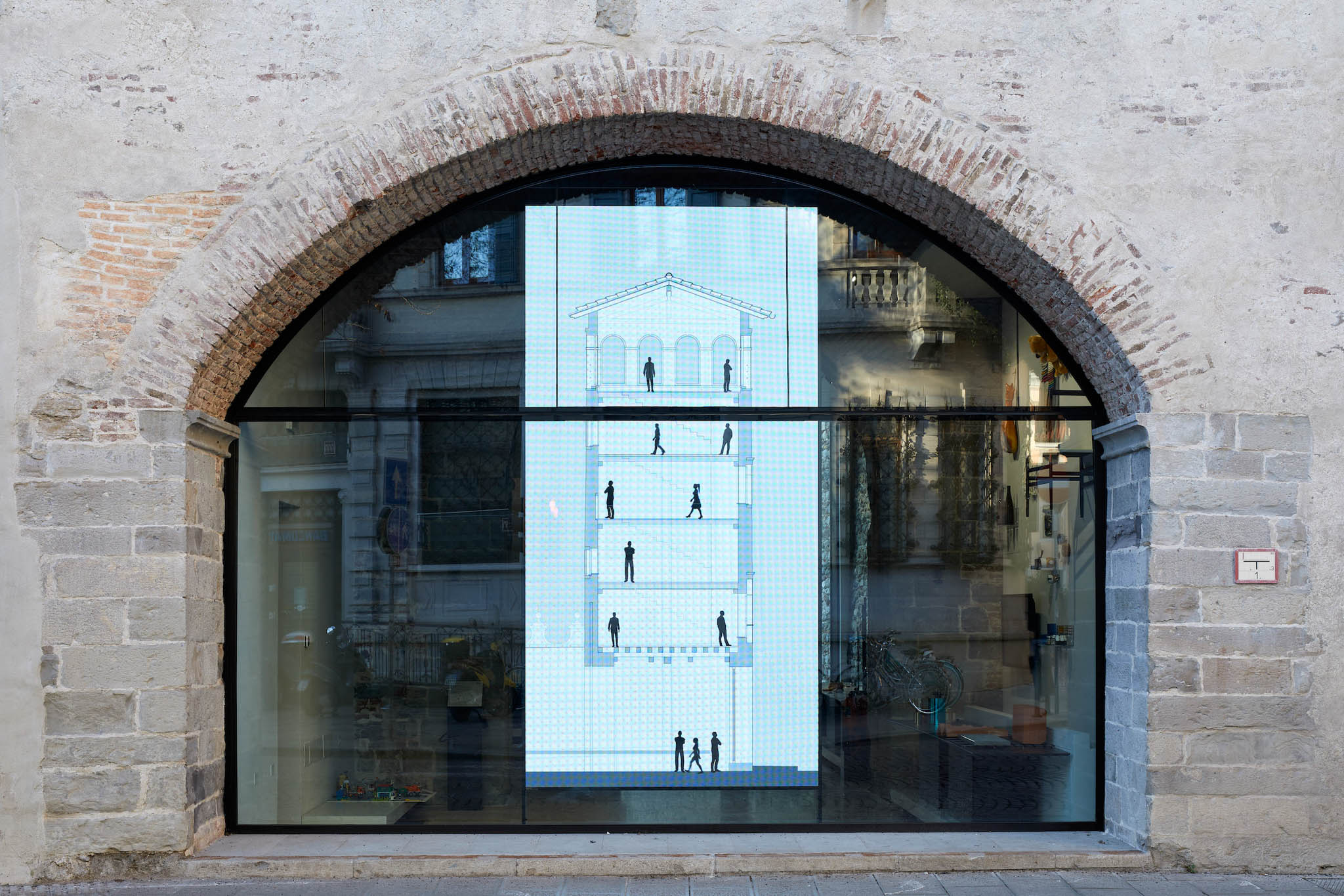 Alessandro Verona Studio - La Vetrina dell_Ingegno - PH 116 - Photo by Massimo Crivellari_LR 2400px - BluPrint Santa Maria Tower frontage