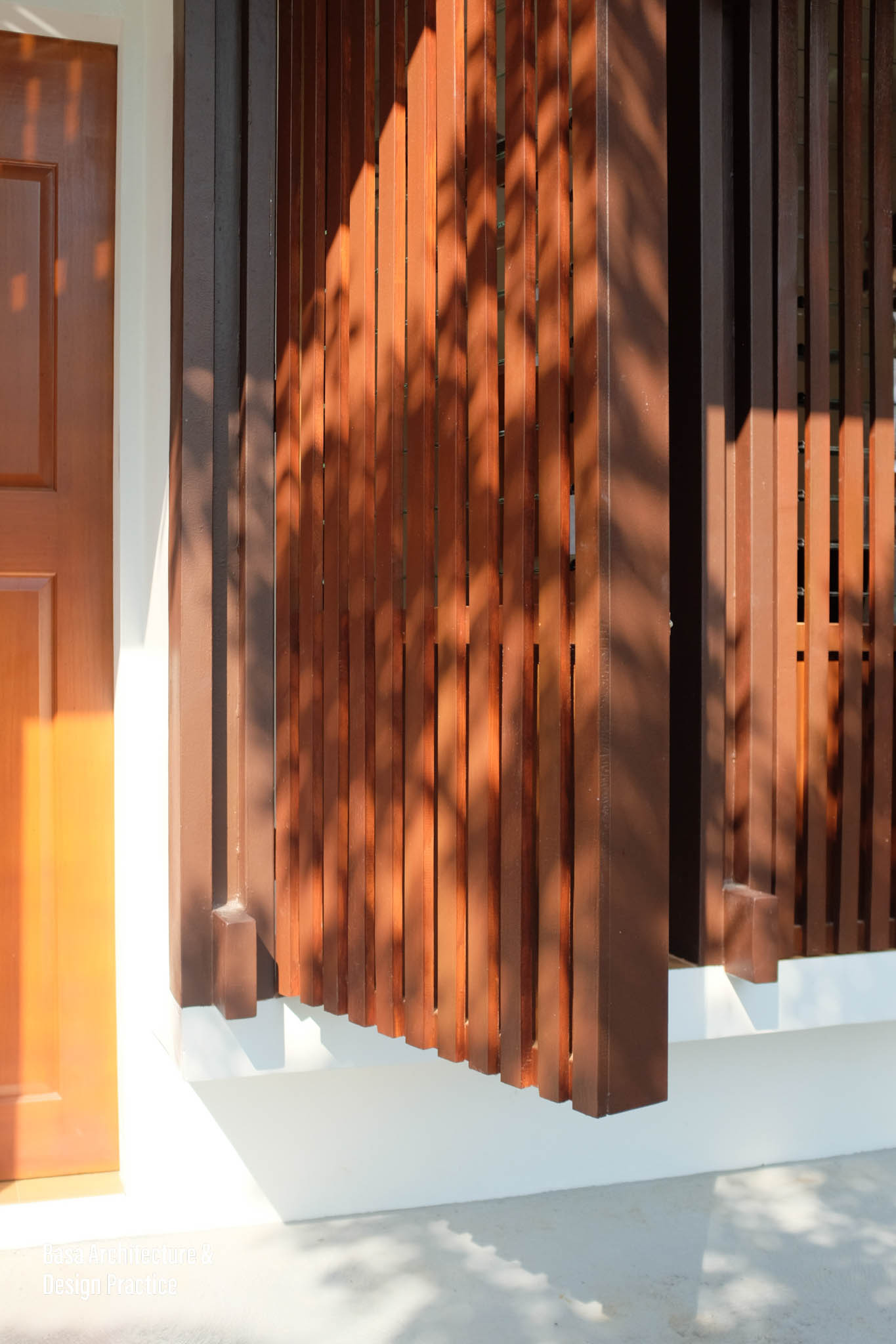 window details of the tiny house