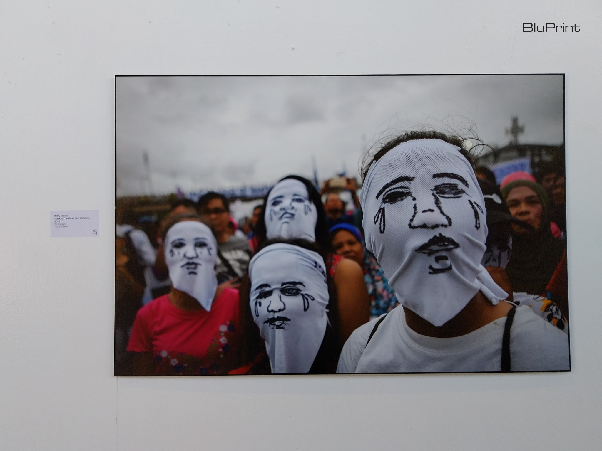 A photograph by Raffy Lerma shown during the "Warm Bodies" exhibit. Photo by Elle Yap.