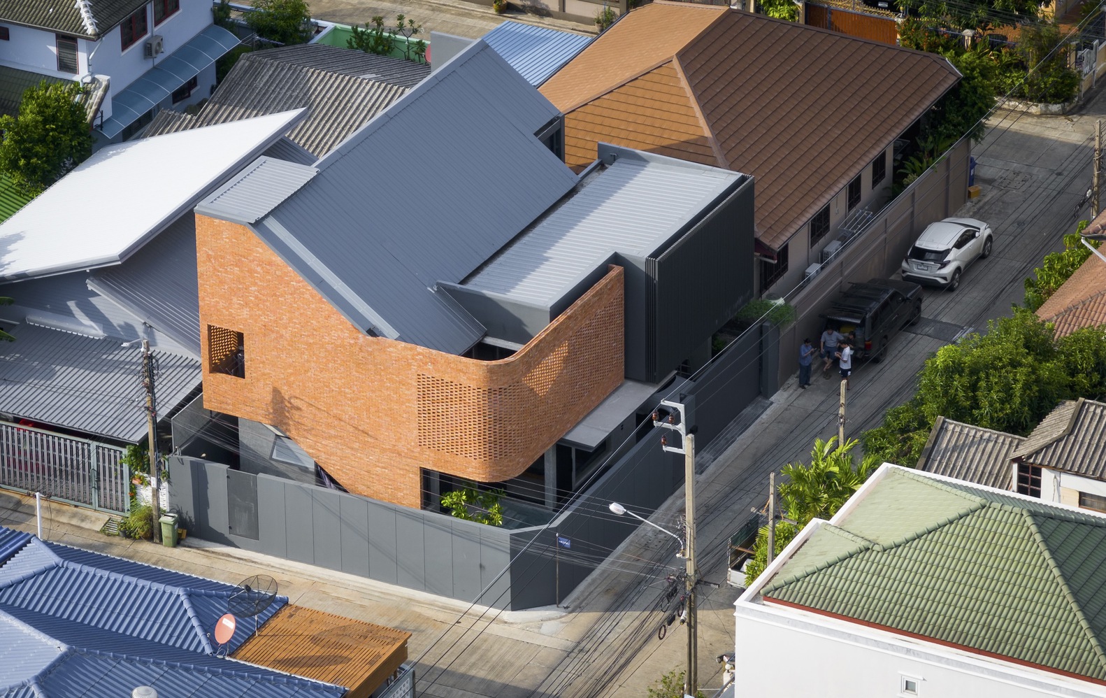 5 Questions to Ask Yourself before Buying a New Home.