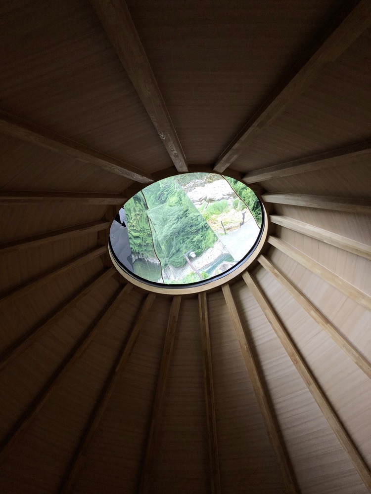 09-mad-echigo-tsumari-tunnel-of-light-periscope-roof Large - BluPrint