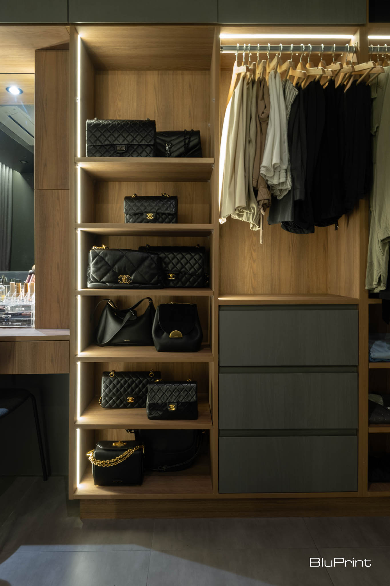 Lee Garden Condominium by Morfosis