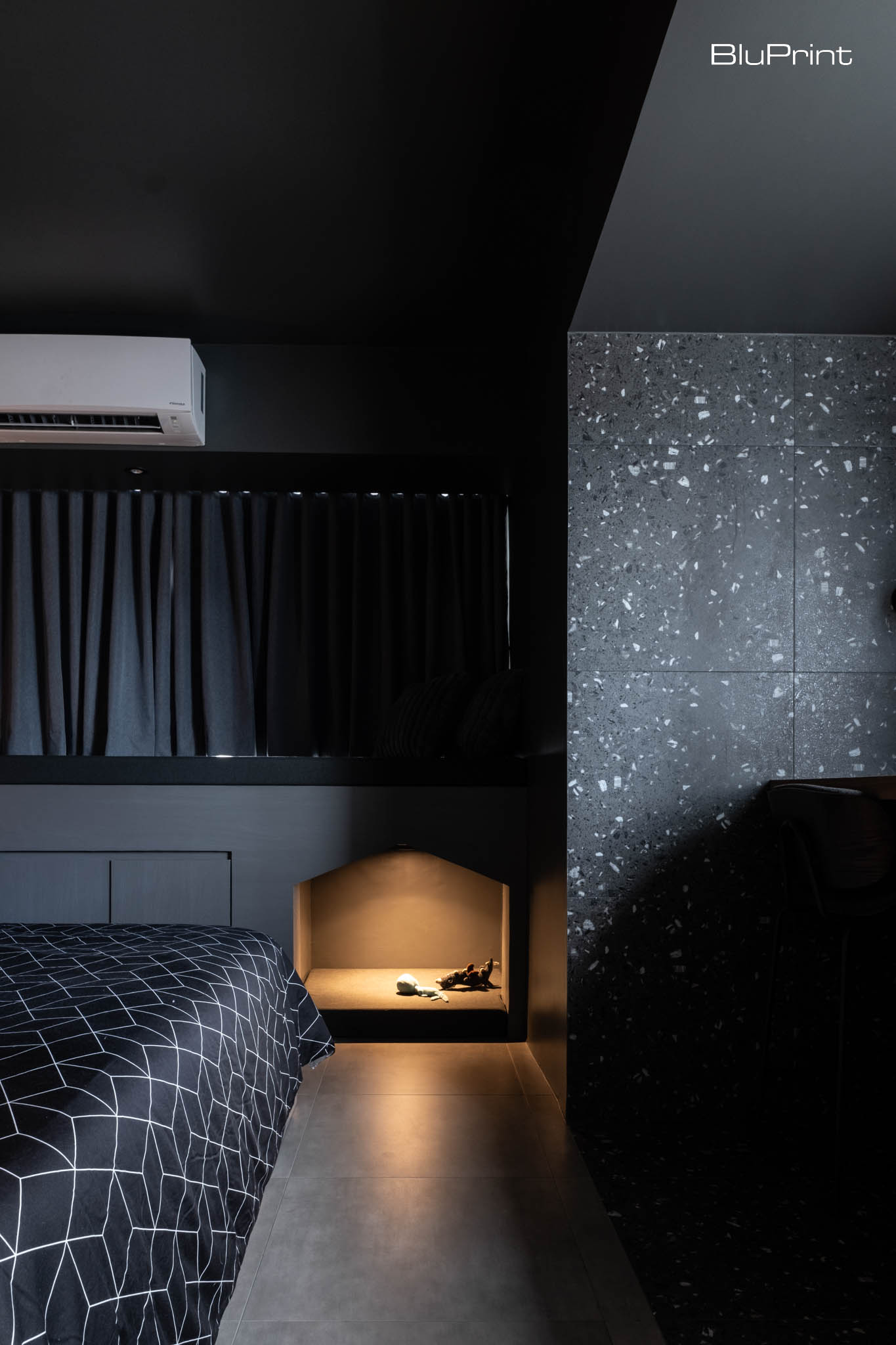 Lee Garden Condominium 