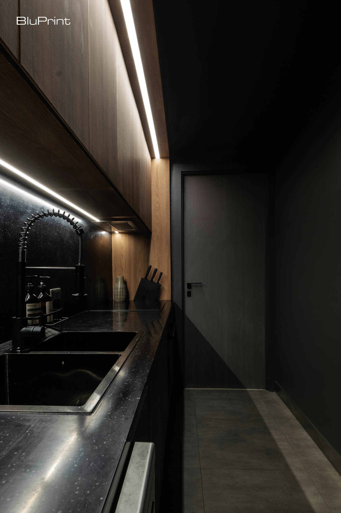 Condominium by Morfosis